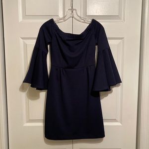 NWT TRINA TURK 3/4 Bell Sleeve Sheath Dress Sz 0